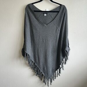 VENUS Women's Medium Long Sleeve Poncho Style Tunic Sweater Gray V-Neck Fringe